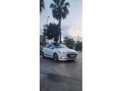 Sahibinden Hyundai i20 1.2 MPI Elite 2015 Model  85.600 km Beyaz