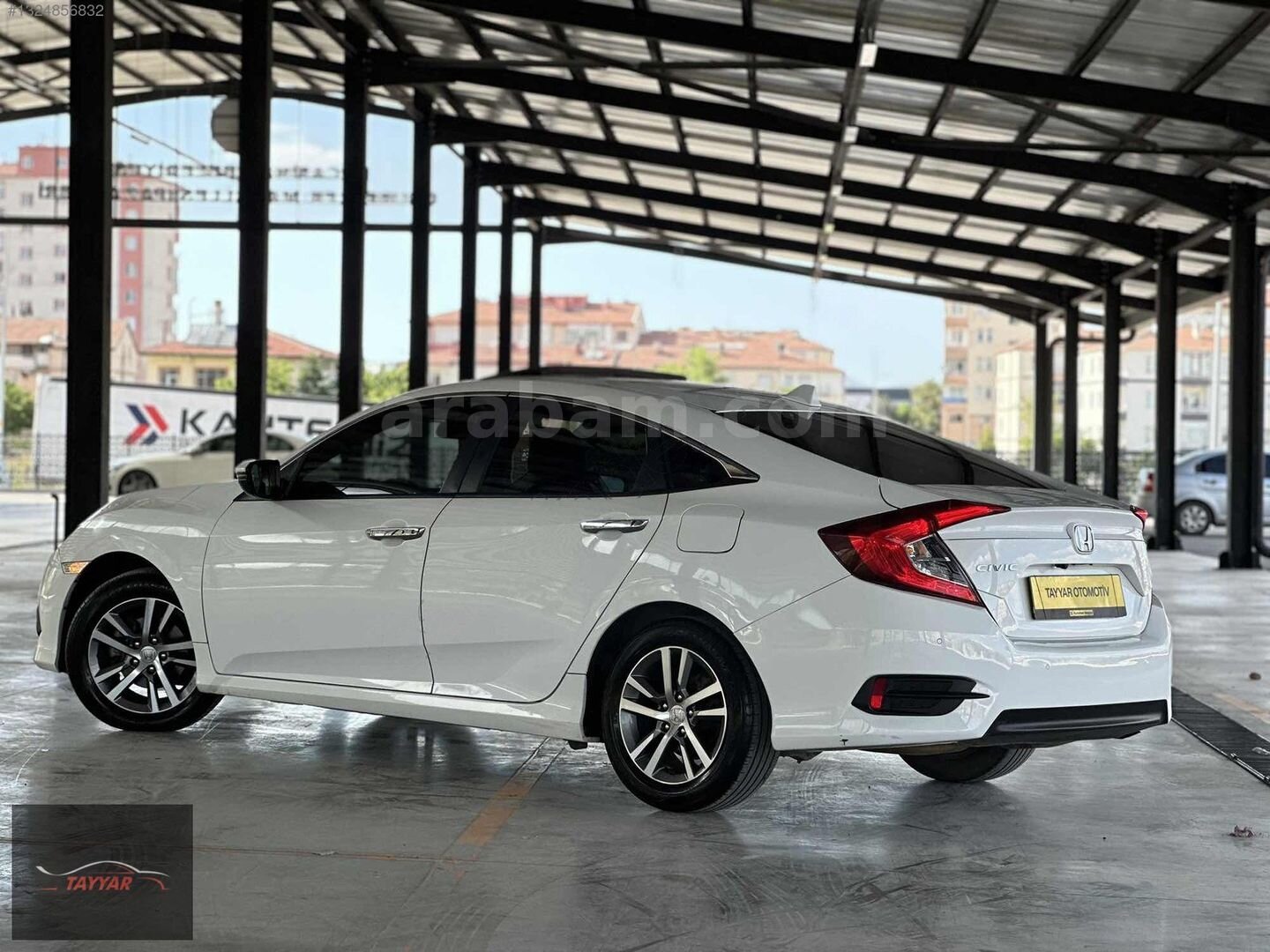 Galeriden Honda Civic 1.6i VTEC Eco Executive 2018 Model Kayseri 220.000 km Beyaz 4