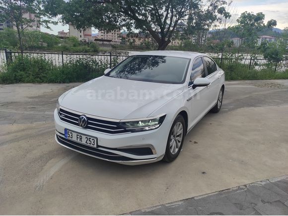 İlk Sahibinden Hatasız Volkswagen Passat 1.5 TSi 2021 Model 