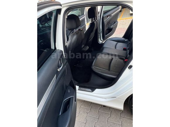 DÜŞÜK KM EMSALSİZ OTOMATİK CİVİC