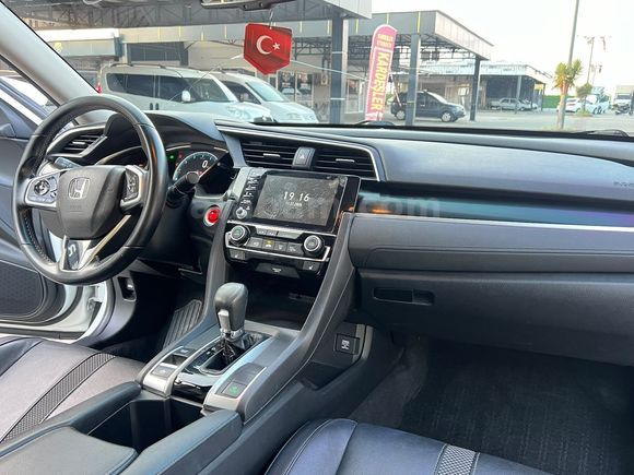 DÜŞÜK KM EMSALSİZ OTOMATİK CİVİC