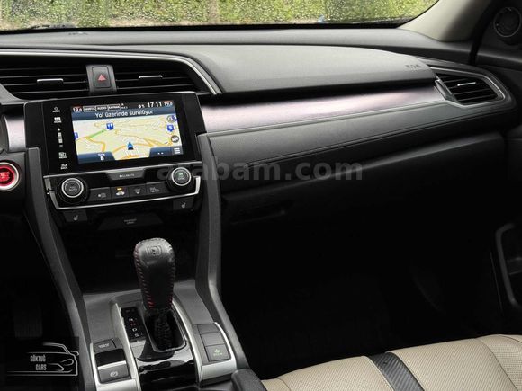 HATASIZ BOYASIZ CIVIC ECO EXECUTİVE FBR LPG SUNROF KEYLESS