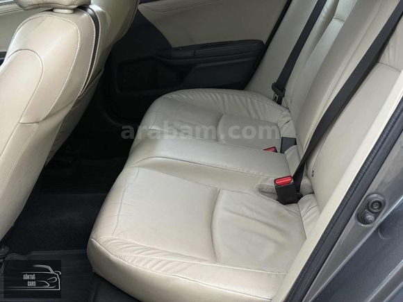 HATASIZ BOYASIZ CIVIC ECO EXECUTİVE FBR LPG SUNROF KEYLESS