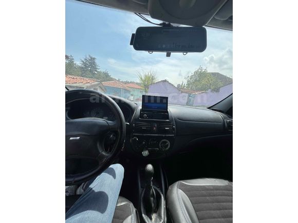 Sahibinden Fiat Marea 1.6 Liberty 2004 Model Takasa açık megan 2  