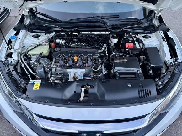 HATASIZ HONDA CİVİC 1.6 İ-VTEC ECO EXECUTİVE FAB. LPG'Lİ