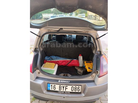 Sahibinden Renault Megane 1.5 dCi Dynamique 2004 Model