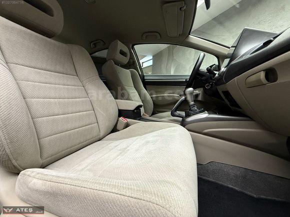 ORJİNAL DEĞİŞENSİZ HONDA CİVİC 1.6 İ-VTEC PREMİUM
