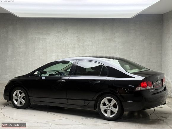 ORJİNAL DEĞİŞENSİZ HONDA CİVİC 1.6 İ-VTEC PREMİUM