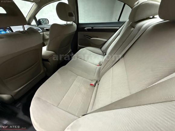 ORJİNAL DEĞİŞENSİZ HONDA CİVİC 1.6 İ-VTEC PREMİUM
