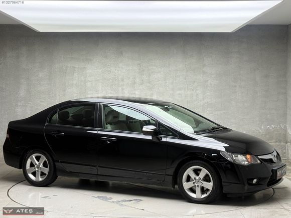 ORJİNAL DEĞİŞENSİZ HONDA CİVİC 1.6 İ-VTEC PREMİUM