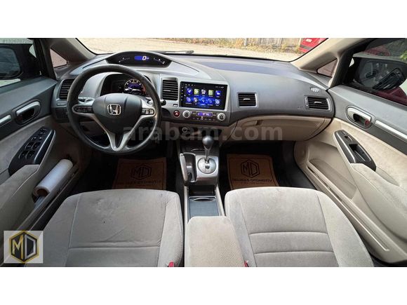 2011 MODEL HONDA CİVİC OTOMATİK 178.000 KM LPG İLK ELDEN