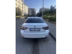 Sahibinden Skoda SuperB 1.6 TDI Prestige 2016 Model  205.000 km Beyaz