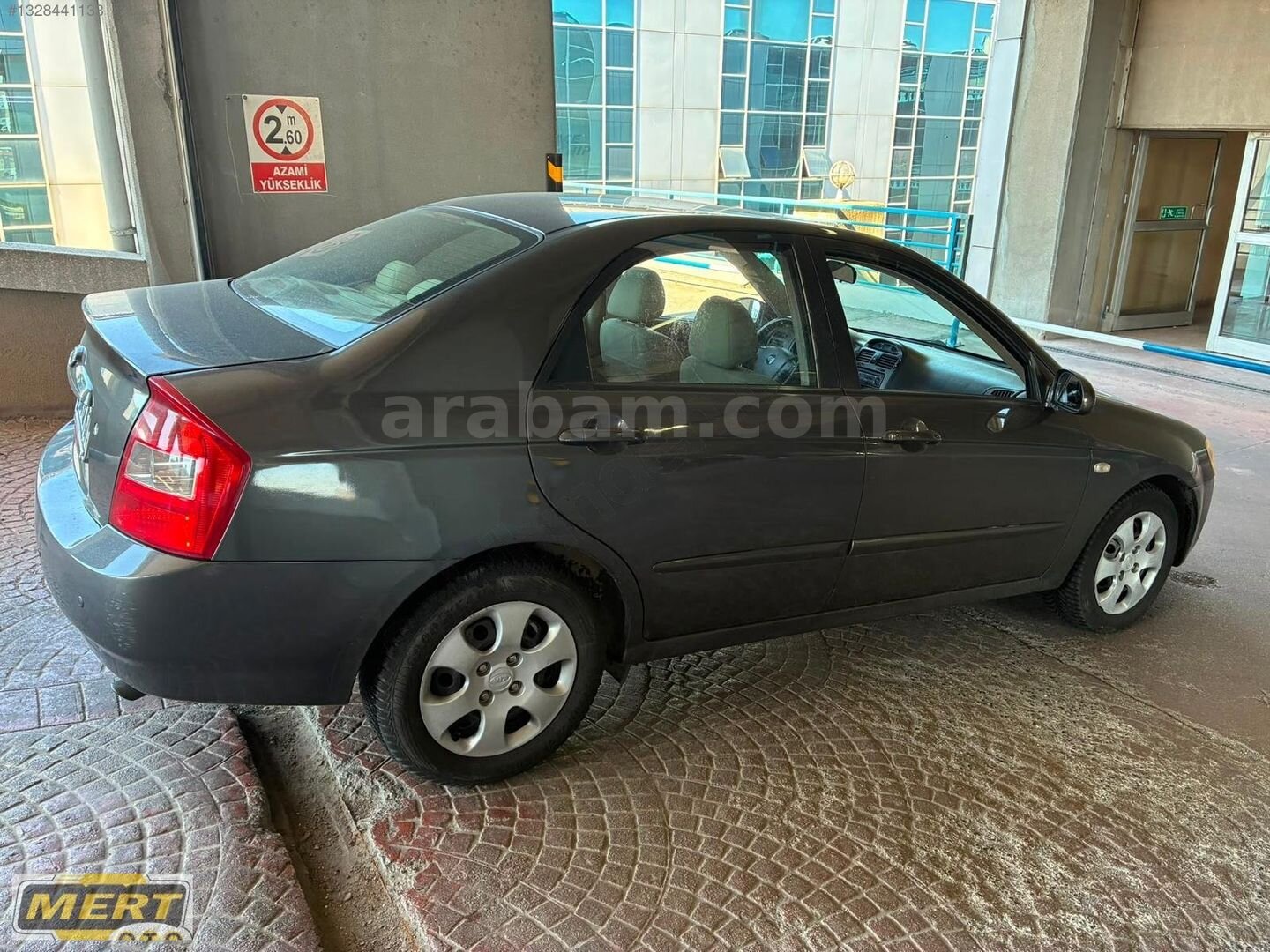 Galeriden Kia Cerato 1.5 CRDi LX 2006 Model İstanbul 317.344 km Gri 3