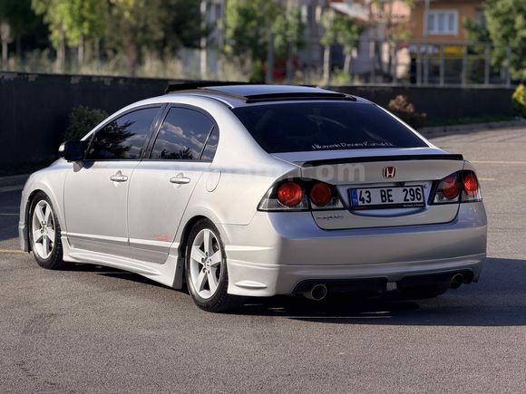 Sahibinden Honda Civic 1.6i VTEC Premium 2009 Model 