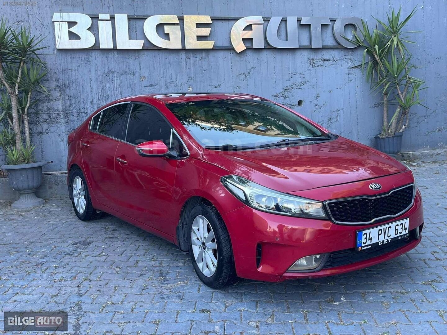Galeriden Kia Cerato 1.6 CRDi Concept Plus 2017 Model İstanbul 169.000 km Kırmızı 2