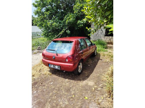 Sahibinden Ford Fiesta 1.4 Fun 2000 Model