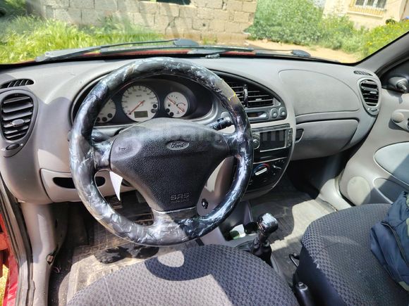 Sahibinden Ford Fiesta 1.4 Fun 2000 Model