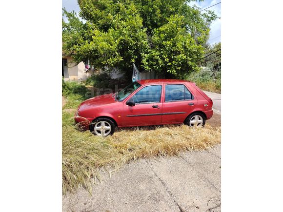 Sahibinden Ford Fiesta 1.4 Fun 2000 Model