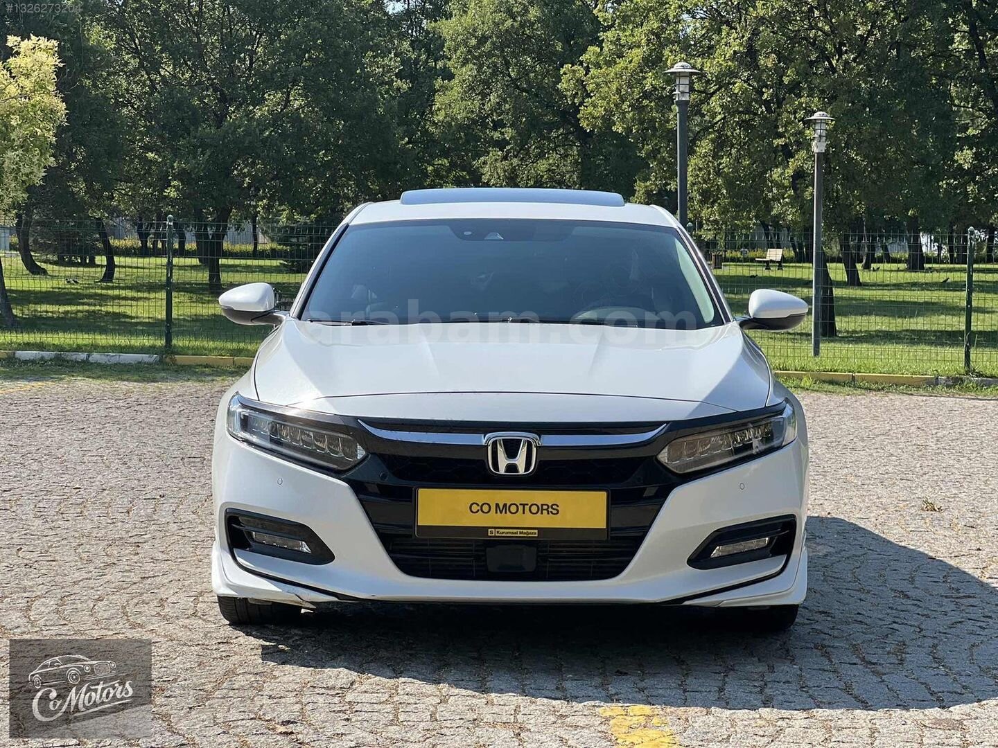 Galeriden Honda Accord 1.5 VTEC Executive 2022 Model Bursa 52.000 km Beyaz 3