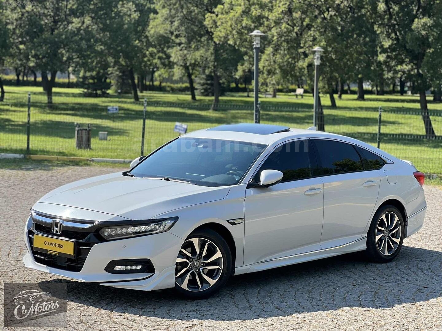 Galeriden Honda Accord 1.5 VTEC Executive 2022 Model Bursa 52.000 km Beyaz 6