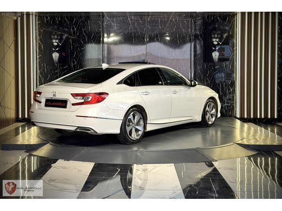 ASLANOĞLU PLAZA'DAN 2022 HONCA ACCORD 1.5 VTEC EXECUTİVE PLUS