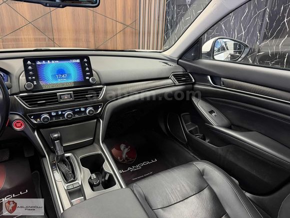 ASLANOĞLU PLAZA'DAN 2022 HONCA ACCORD 1.5 VTEC EXECUTİVE PLUS