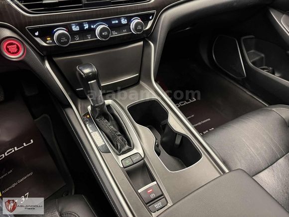 ASLANOĞLU PLAZA'DAN 2022 HONCA ACCORD 1.5 VTEC EXECUTİVE PLUS