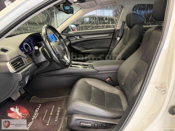 ASLANOĞLU PLAZA'DAN 2022 HONCA ACCORD 1.5 VTEC EXECUTİVE PLUS
