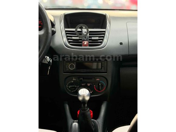 Peugeot 206+ 1.4 Comfort 2010 Model 