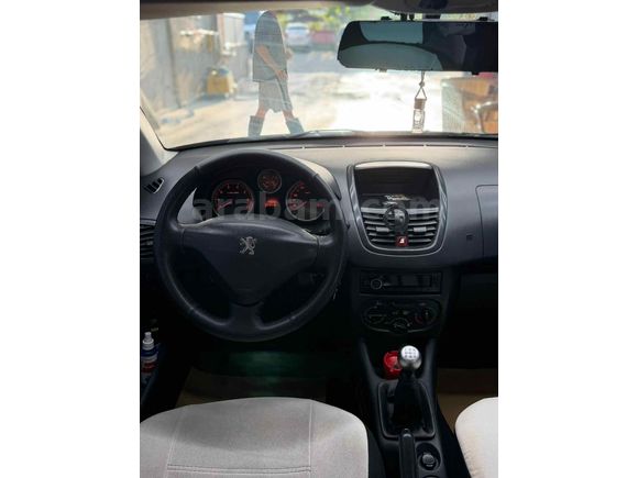 Peugeot 206+ 1.4 Comfort 2010 Model 