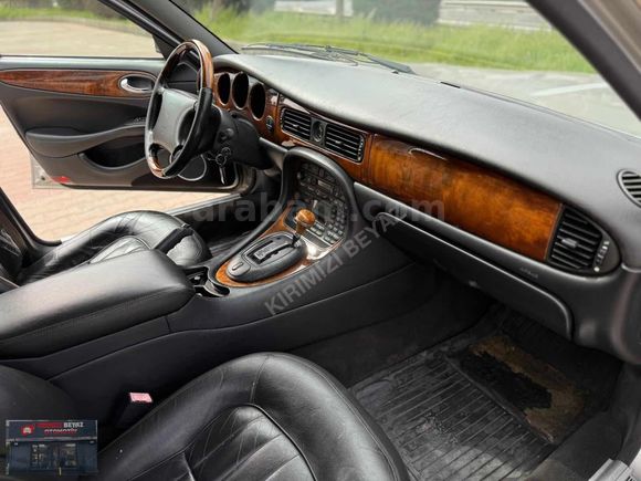 1999 Model Jaguar XJ8 3.2 EXECUTİVE 125.000 KM BAYİİ