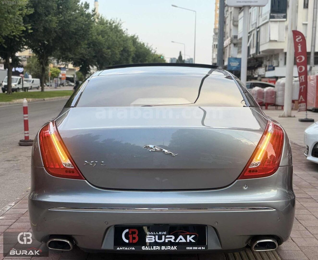 Galeriden Jaguar XJ 3.0 D Portfolio 2011 Model Antalya 127.000 km Füme 7