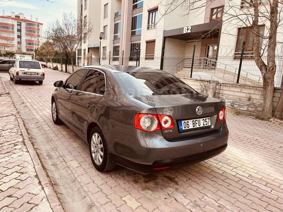 Sahibinden Volkswagen Jetta 1.6 Midline 2007 Model 