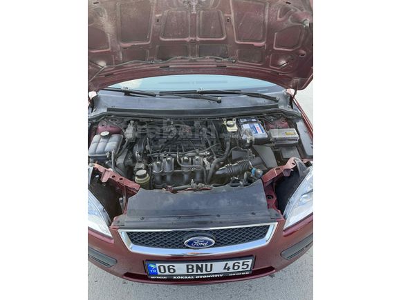 Sahibinden Ford Focus 1.6 Ghia 2005 Model 