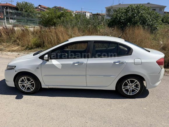 HONDA CİTY 1.4 LS 140 BİN KM