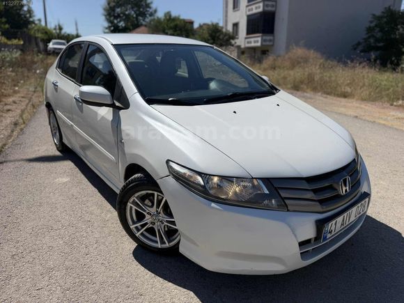 HONDA CİTY 1.4 LS 140 BİN KM