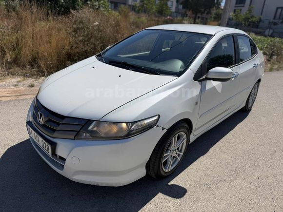 HONDA CİTY 1.4 LS 140 BİN KM