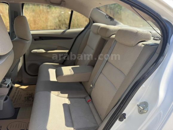 HONDA CİTY 1.4 LS 140 BİN KM