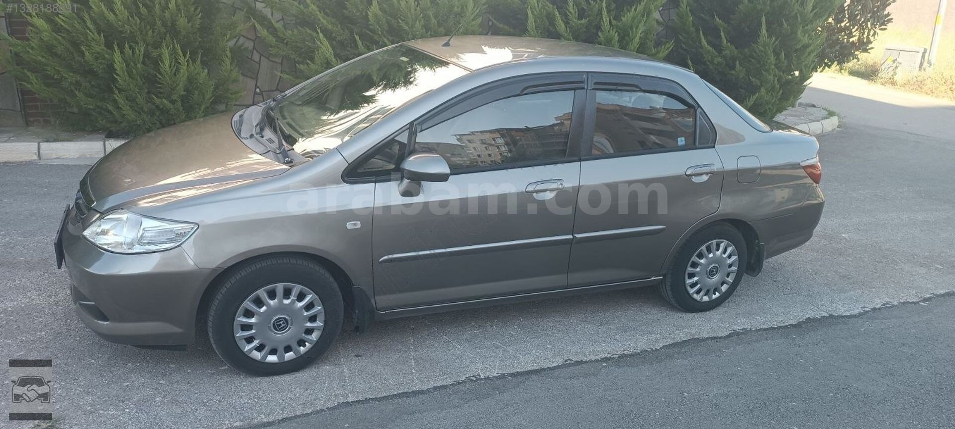 Galeriden Honda City 1.4 Comfort 2008 Model Bursa 193.000 km Gri 3