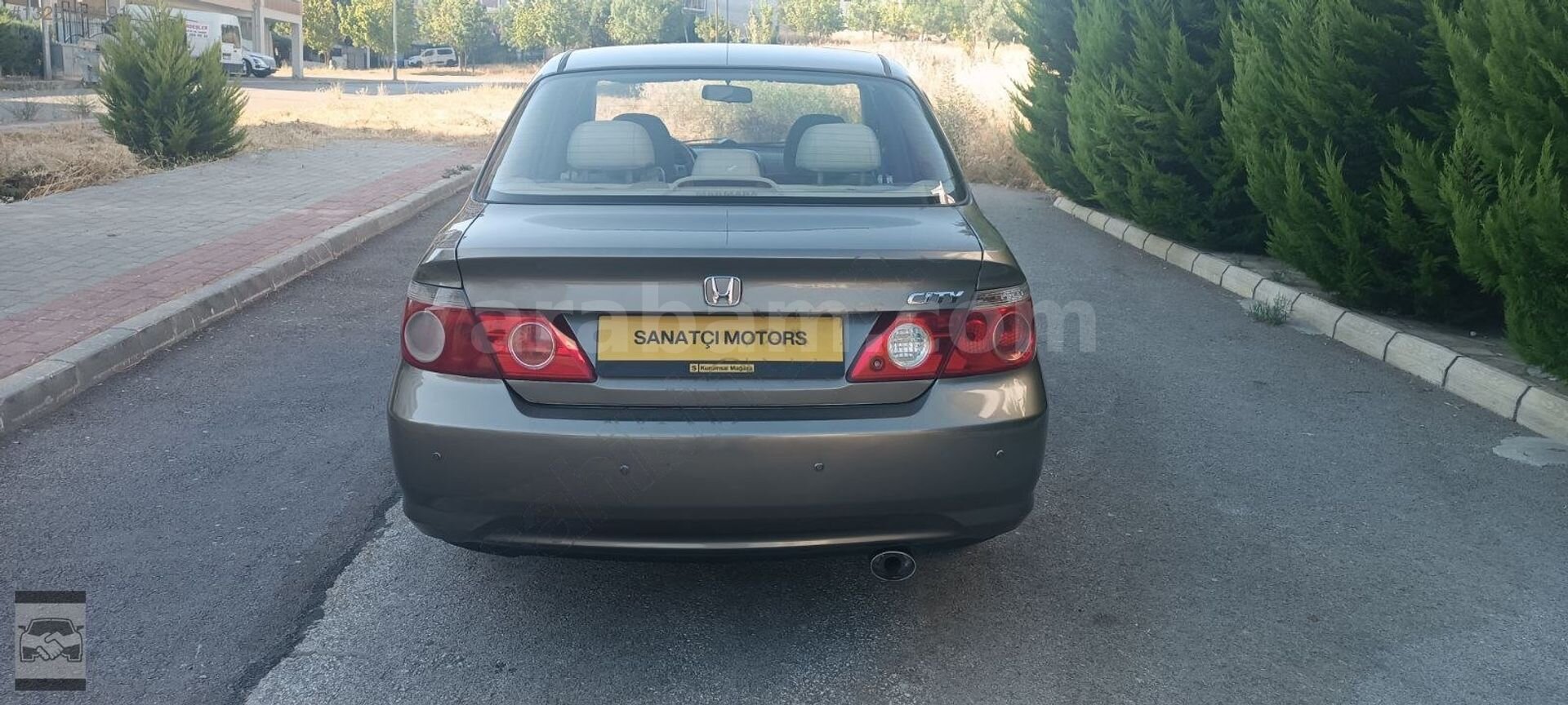 Galeriden Honda City 1.4 Comfort 2008 Model Bursa 193.000 km Gri 6