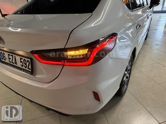 SADEDE BİR PARÇA BOYALI OTOMATİK 2022 CTY