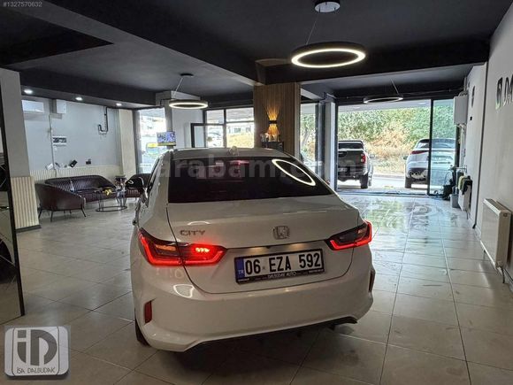 SADEDE BİR PARÇA BOYALI OTOMATİK 2022 CTY