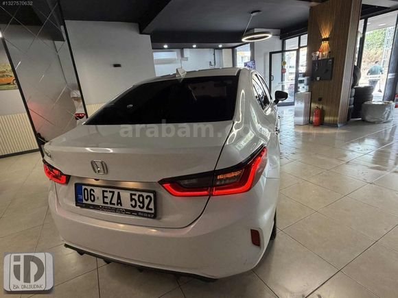 SADEDE BİR PARÇA BOYALI OTOMATİK 2022 CTY