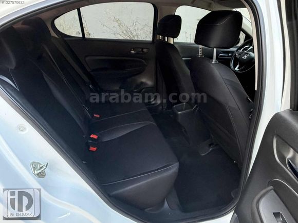 SADEDE BİR PARÇA BOYALI OTOMATİK 2022 CTY