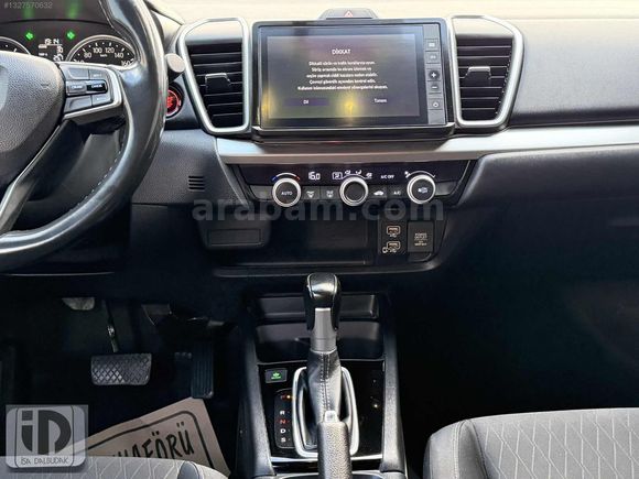 SADEDE BİR PARÇA BOYALI OTOMATİK 2022 CTY