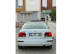 Galeriden Honda Civic 1.6 i ES 1998 Model Antalya