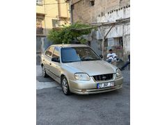 Sahibinden Hyundai Accent 1.5 CRDi Admire 2005 Model  328.000 km Gri (titanyum)
