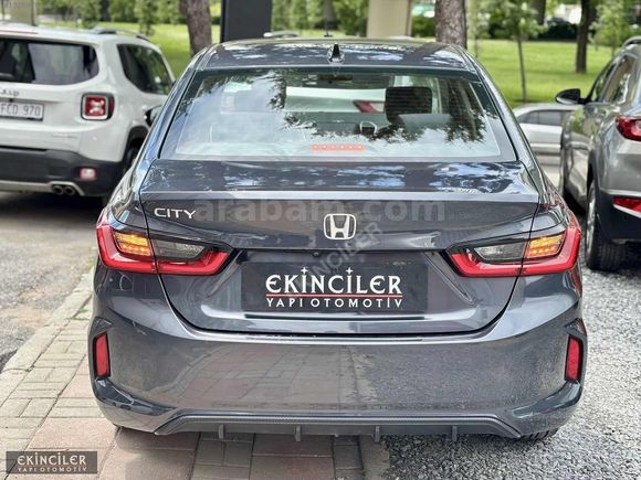EKİNCİLER / 2022 / BOYASIZ / EXECUTİVE / 57 BİN KM / EMİNEV /