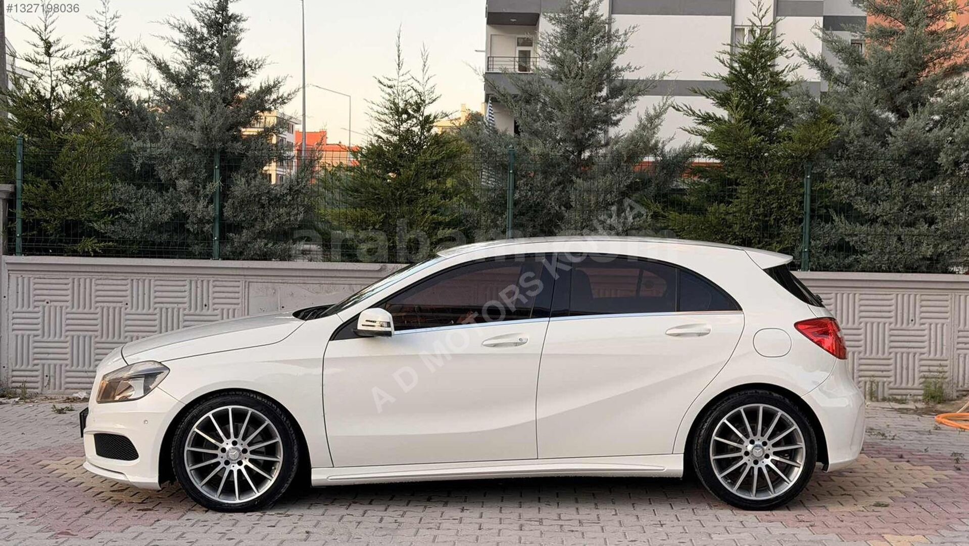 Galeriden Mercedes - Benz A 180 AMG Sport 2013 Model Konya 106.000 km Beyaz 6