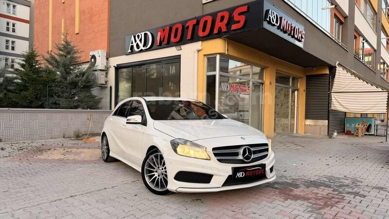 Galeriden Mercedes - Benz A 180 AMG Sport 2013 Model Konya 106.000 km Beyaz